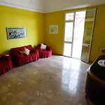 Alloro Vila *