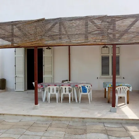 Alloro Villa Petrosino